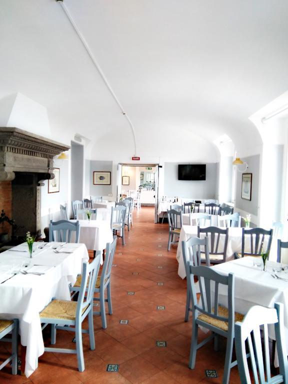 Sunbay Park Hotel Civitavecchia Exterior photo